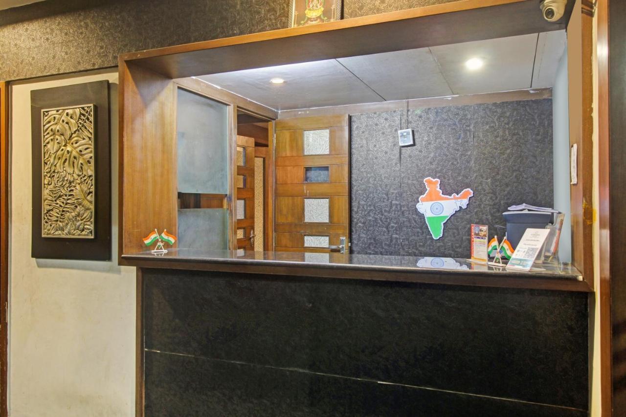 Capital O 82357 Hotel Surabhi Pride Trimulgherry Exterior foto